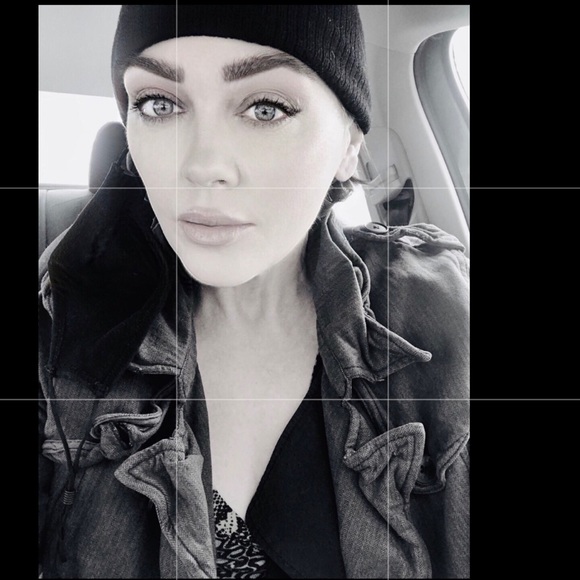 Meet your Posher, Ella - Picture 6 of 6